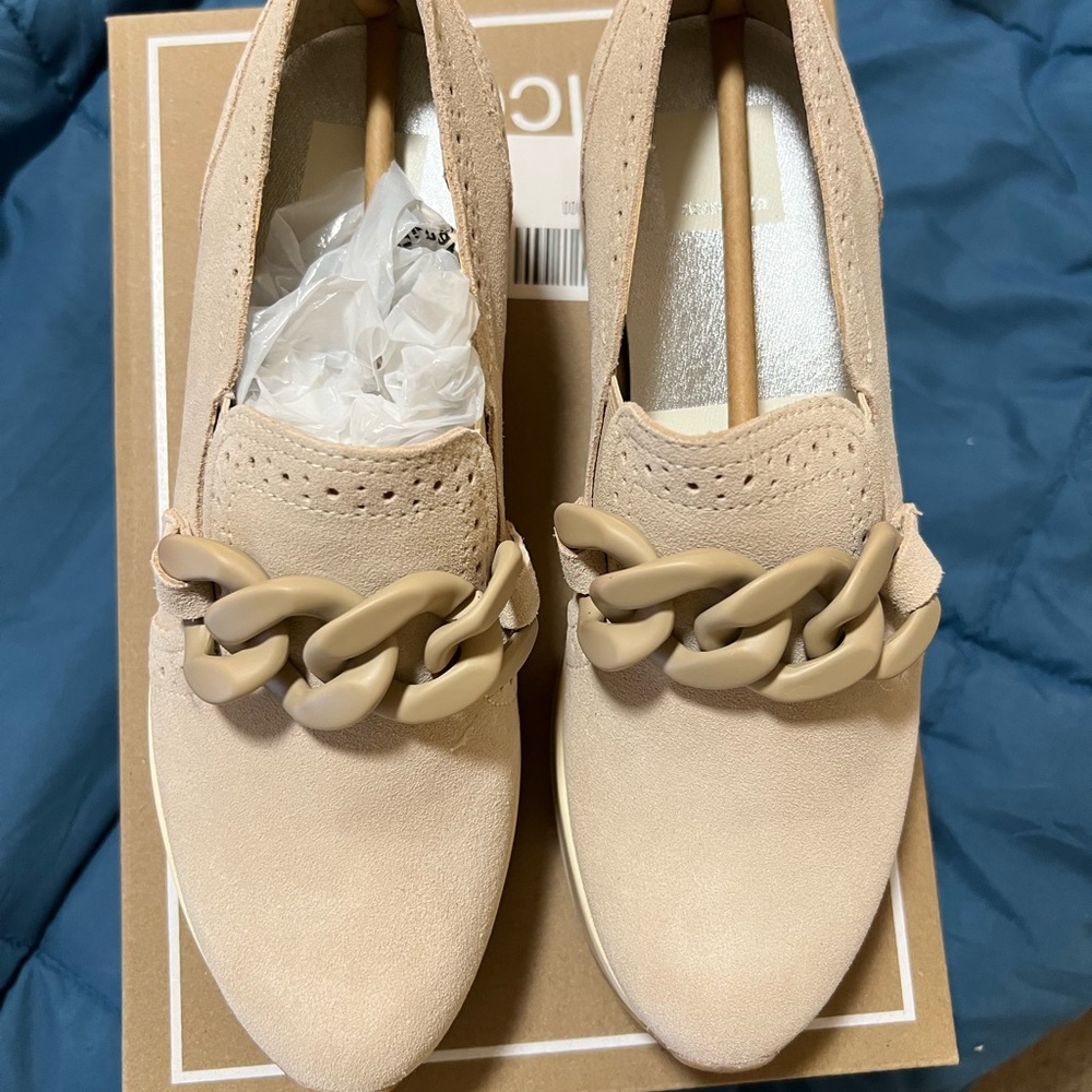Dolce Vita Nude Beige Chain-Embellished Platform Loafers